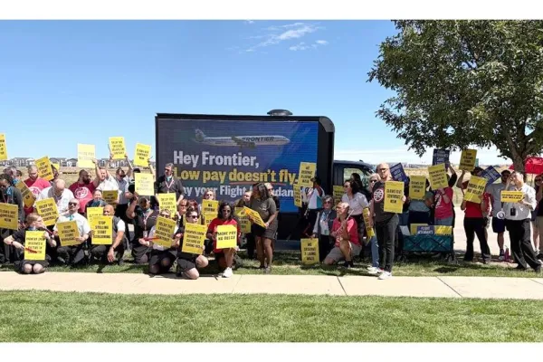 AFA-CWA Frontier Claws Out Picket