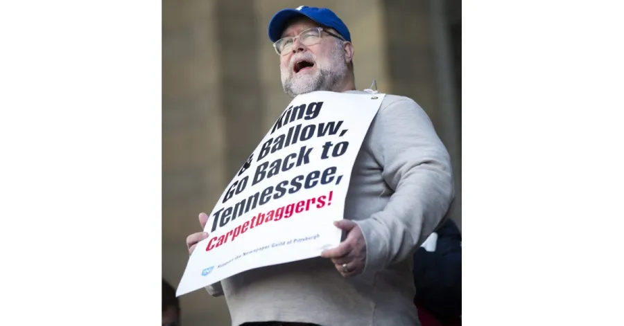 On the Strike Line – Rob Joesbury